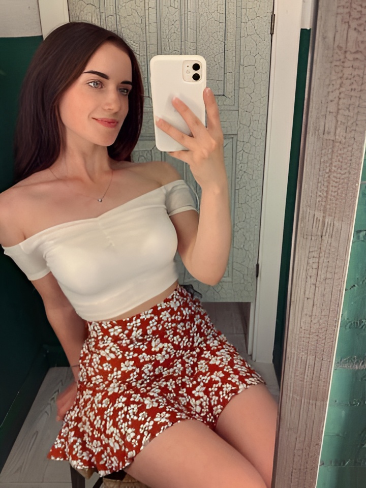 Ида привлекальеная девушка из Конаково цена от 5000 руб