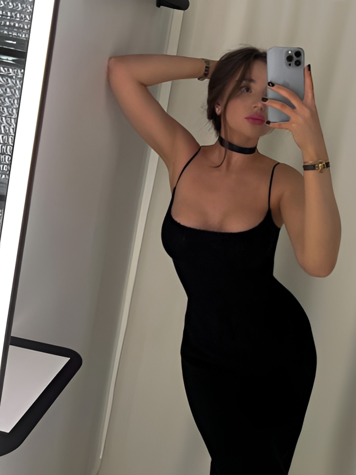 Оксана привлекальеная девушка из Конаково цена от 1500 руб