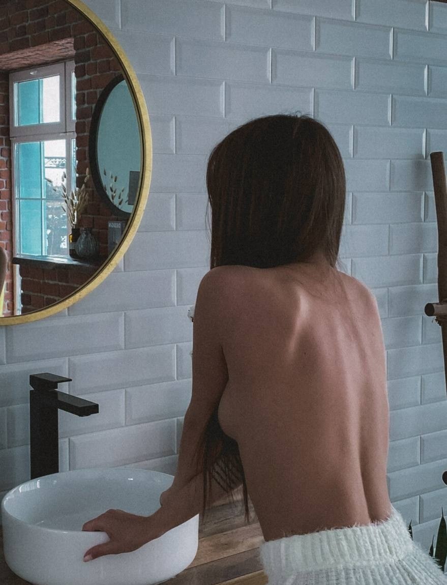 Лиля привлекальеная девушка из Конаково цена от 3000 руб