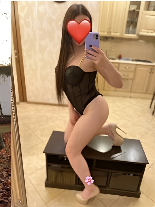 Таюша привлекательная девушка из Конаково цена от 3000 руб