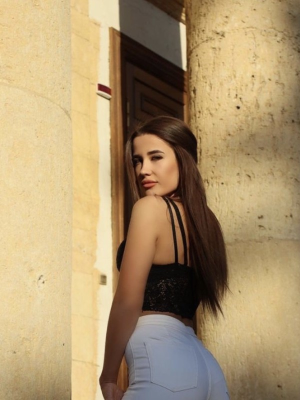 Наташа привлекательная девушка из Конаково цена от 4000 руб