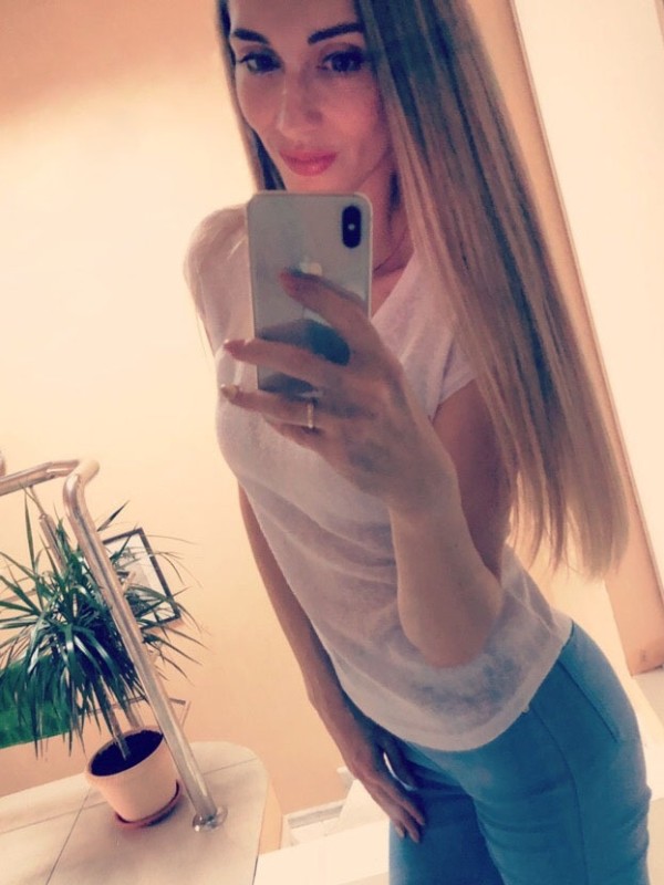 Тони привлекательная девушка из Конаково цена от 3500 руб