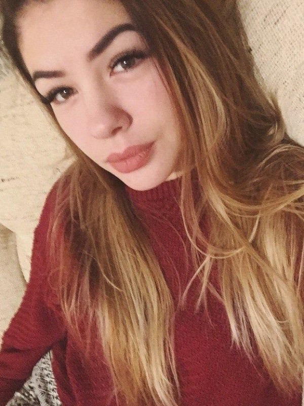 Марина привлекательная девушка из Конаково цена от 3000 руб